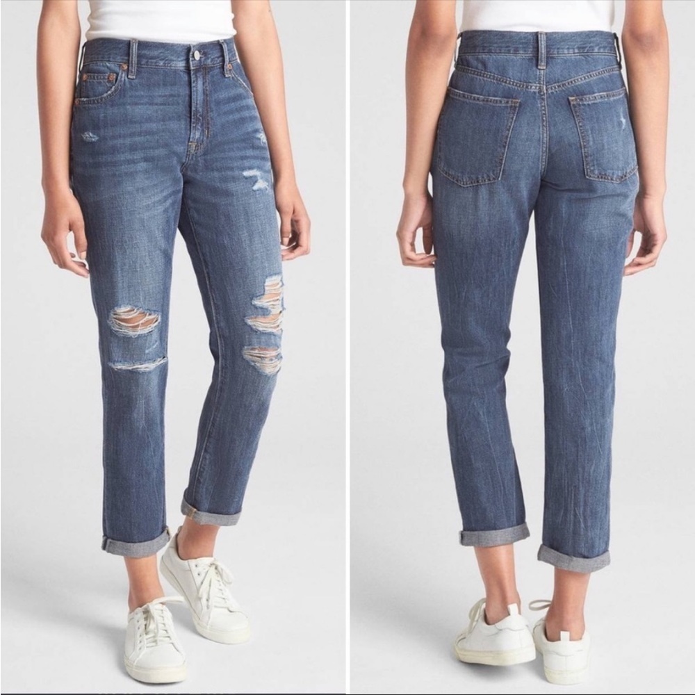 Gap Denim Jeans Distressed Ripped Best Girlfriend size 24 In style